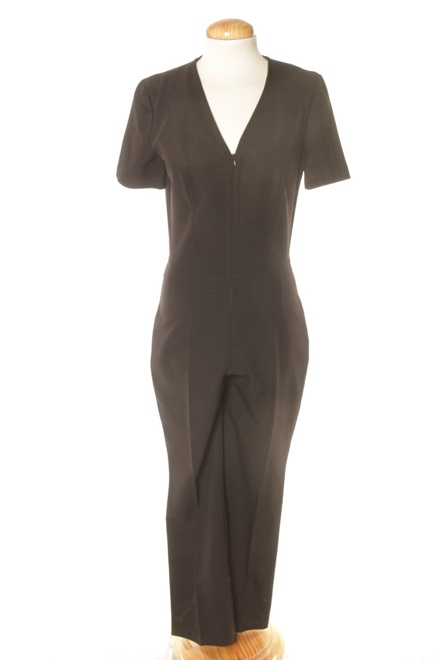 Combinaisons Nife de la taille 36, de couleur noir
