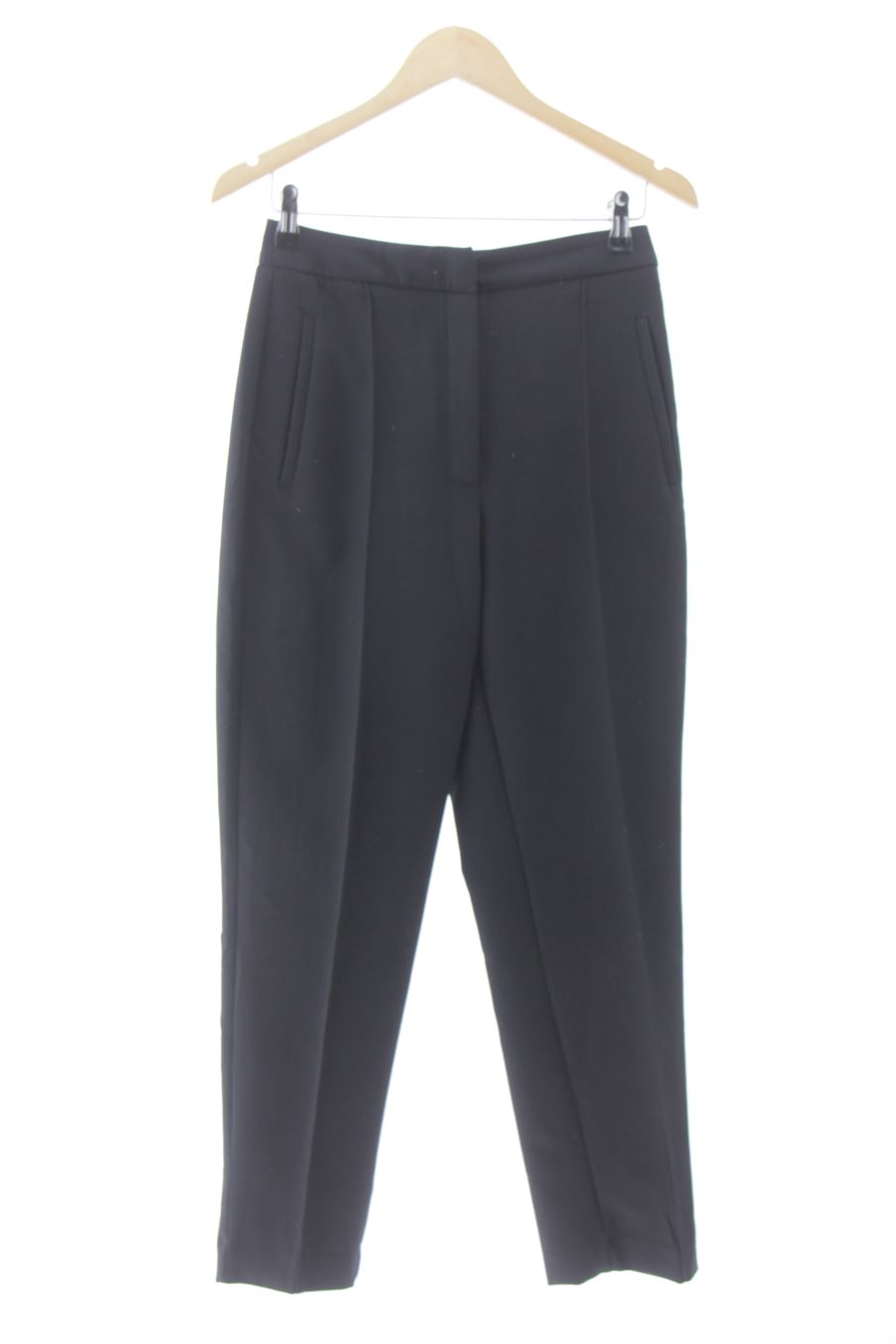 Pantalón de Zara de la talla S, de color negro