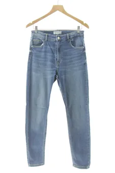 Jeans 38 Bershka, photo 1 sur 2