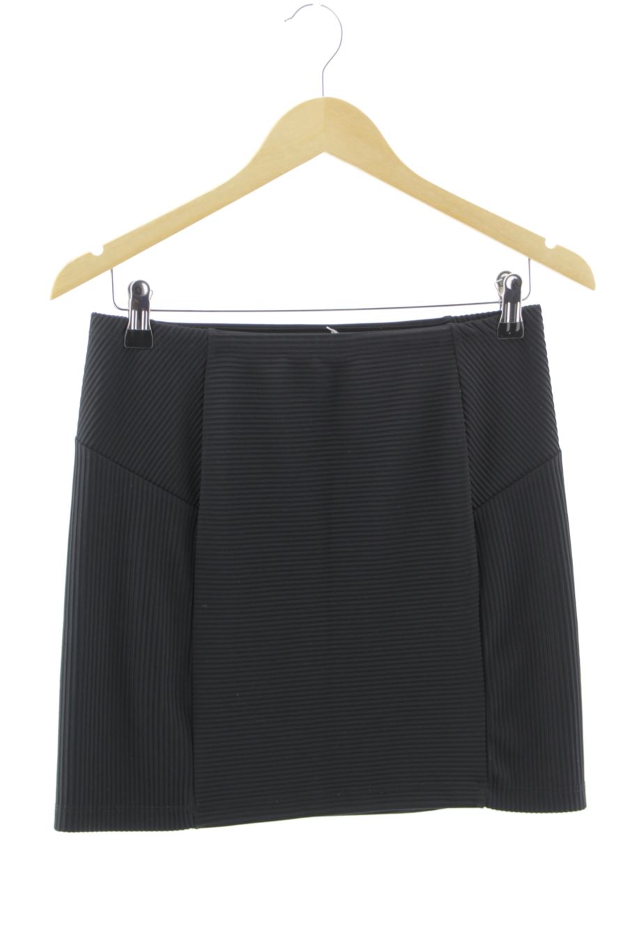 Jupe Mango de la taille M, de couleur noir