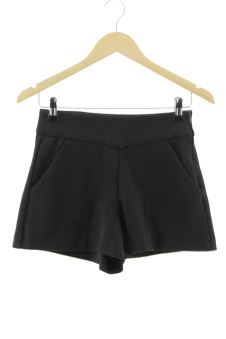 Pantaloni corti XS trf (ZARA), foto 1 di 2