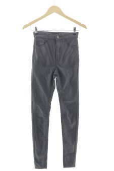 Jeans 32 Stradivarius, foto 1 di 2