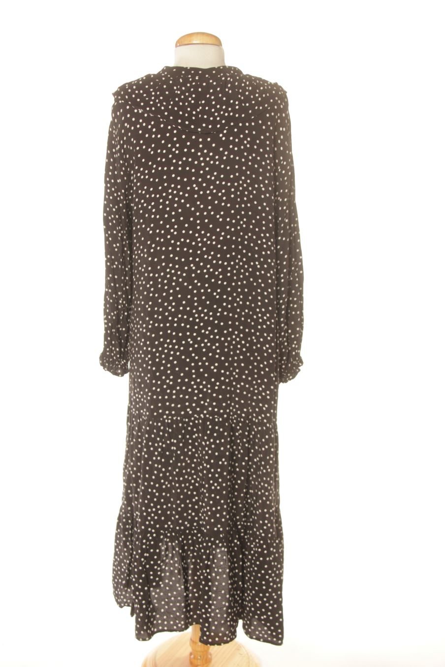 Vestido casual de Zara de la talla M, de color estampado