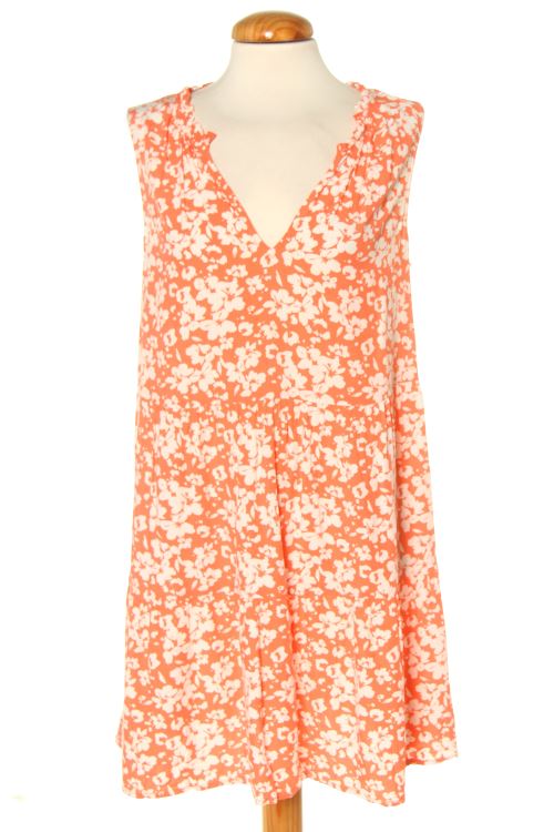 Einfaches Kleid