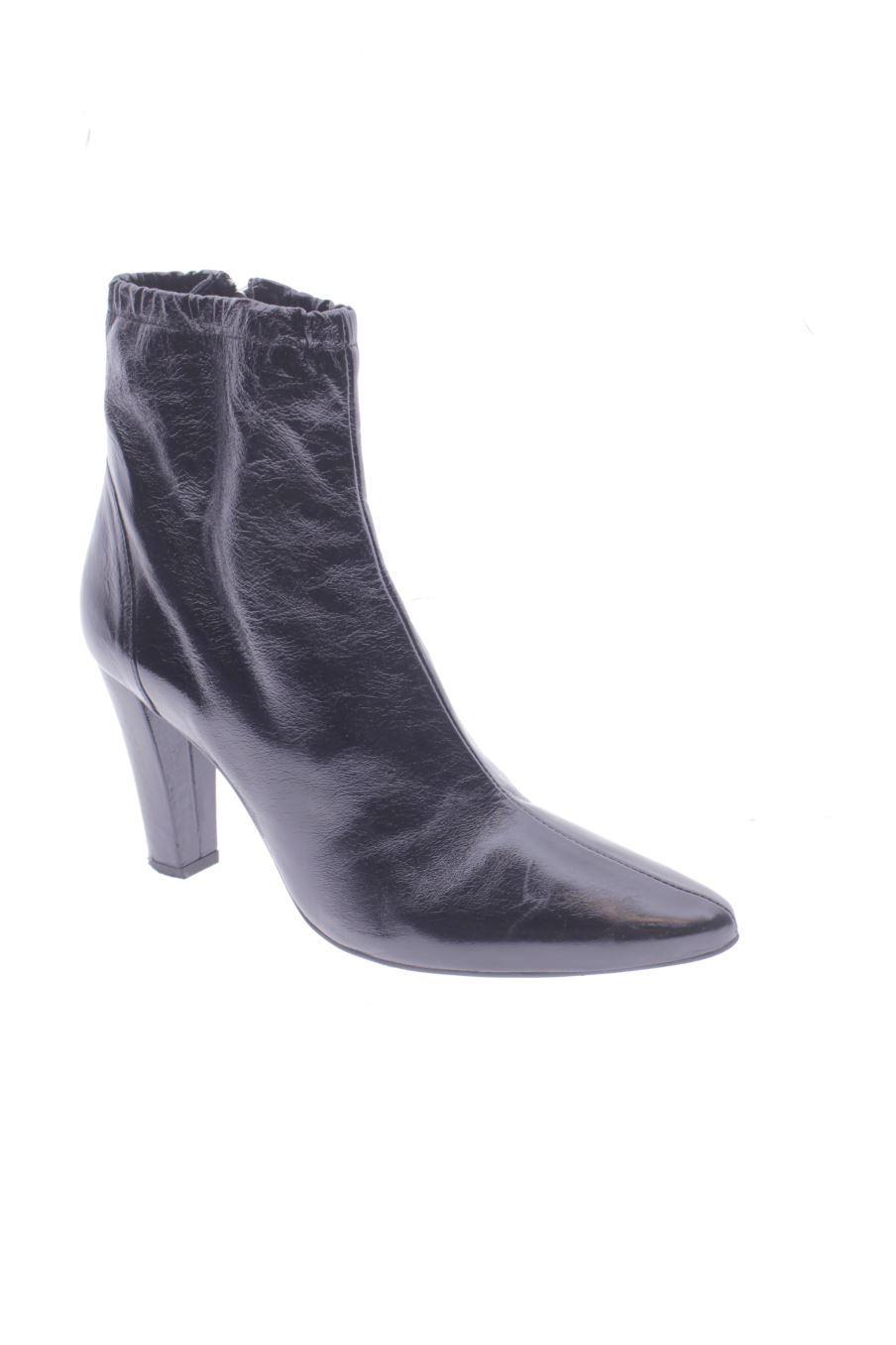 Botines de Zara de la talla 41, de color negro de