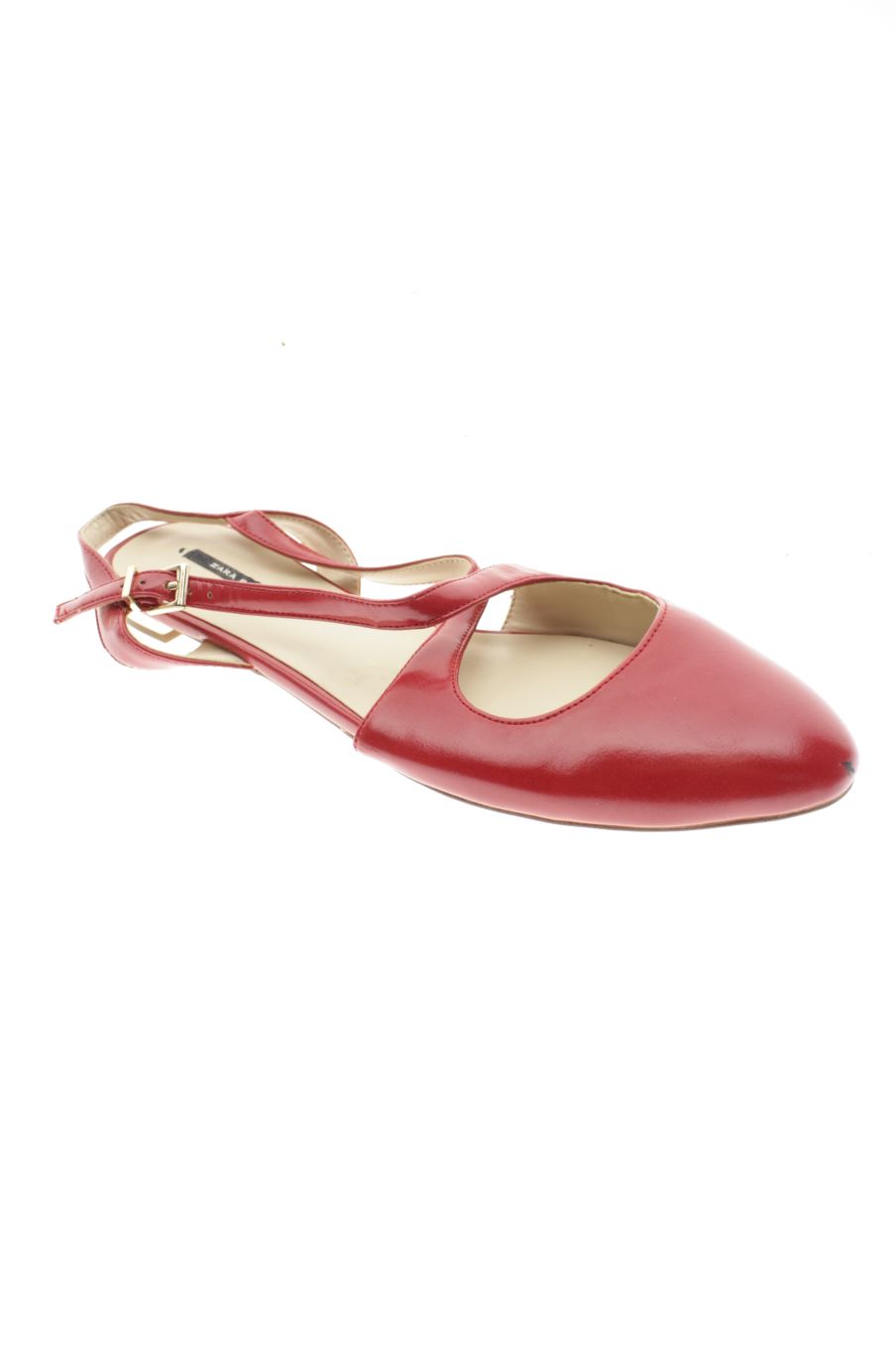 Sandalias planas de Zara de la talla 37, de color rojo de