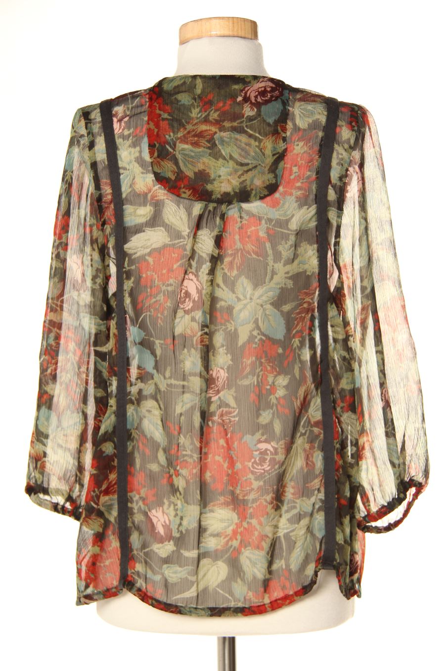 Blusa de manga larga de Sfera de la talla M, de color flores