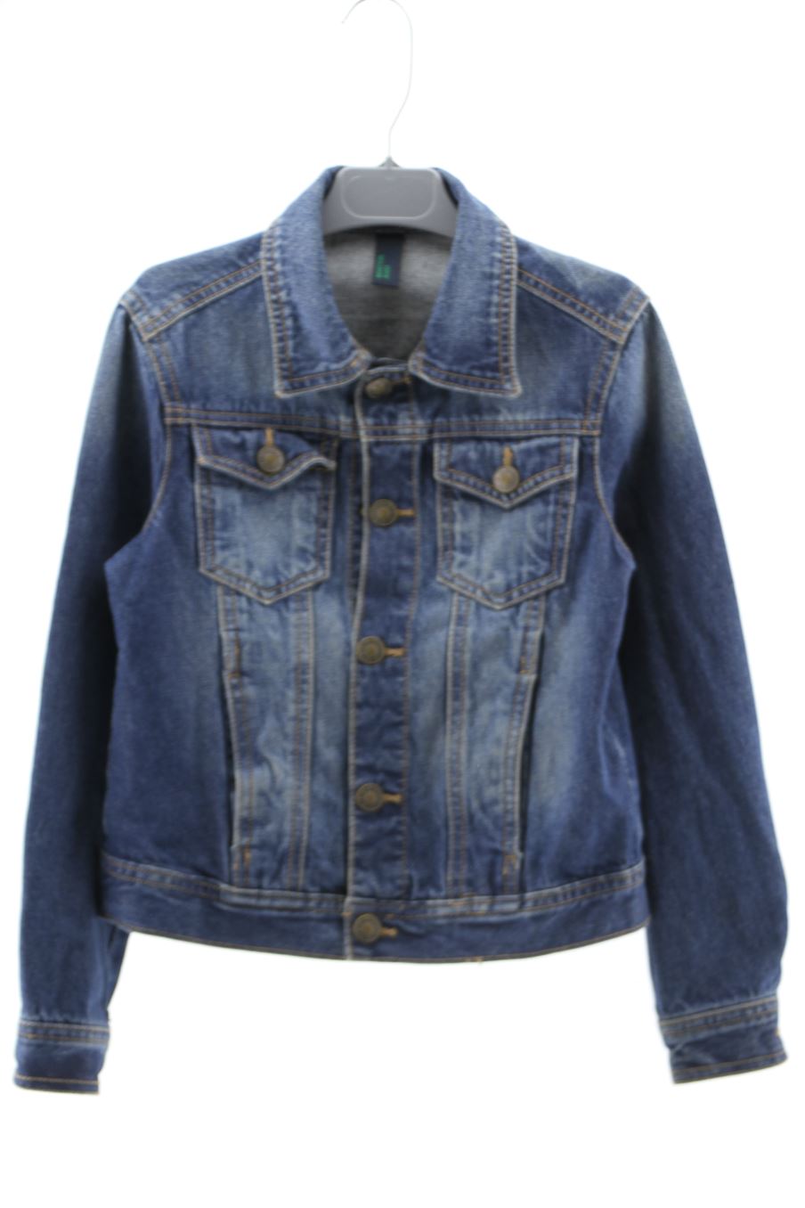 Cazadora de Benetton de la talla 7 años de denim de segunda mano