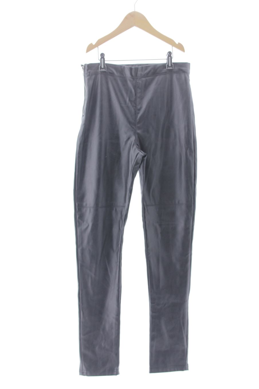 Pantalon H&M de la taille 13 ans de seconde main