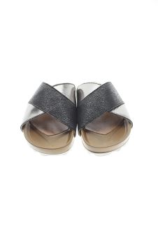 Sandalias planas 35 Pedro Torres