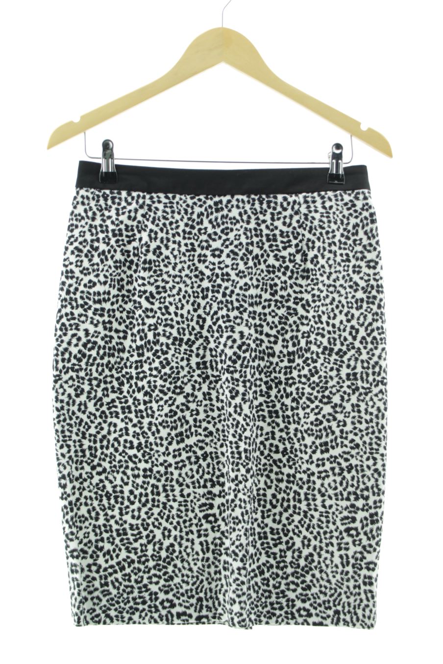 Jupe Monoprix de la taille 38, de couleur animal print