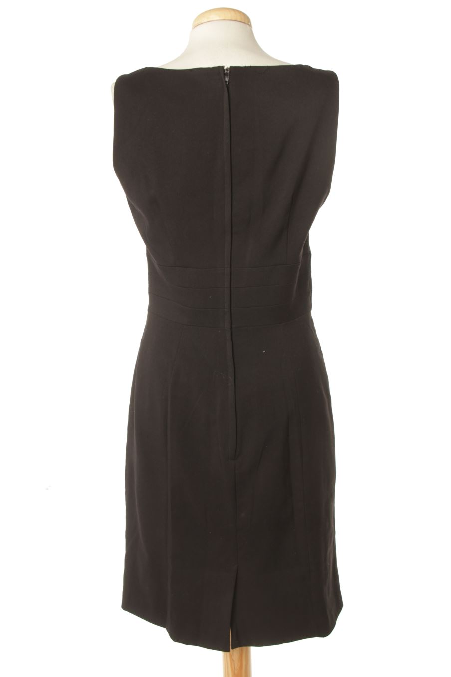 Vestido casual de H&M de la talla 40, de color negro