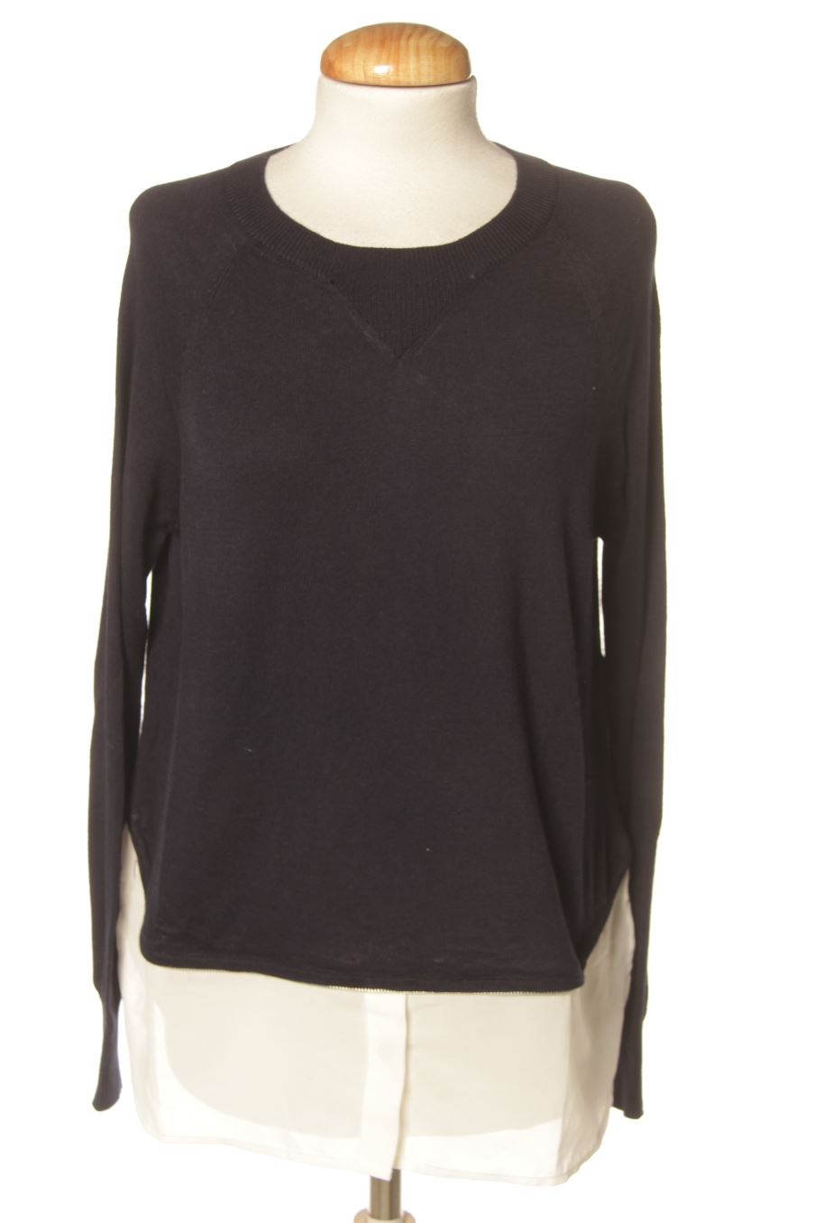 Pull Karl Marc John de la taille S, de couleur bleu marine