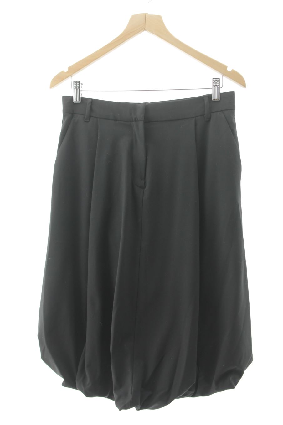 Falda de Zara de la talla S, de color negro