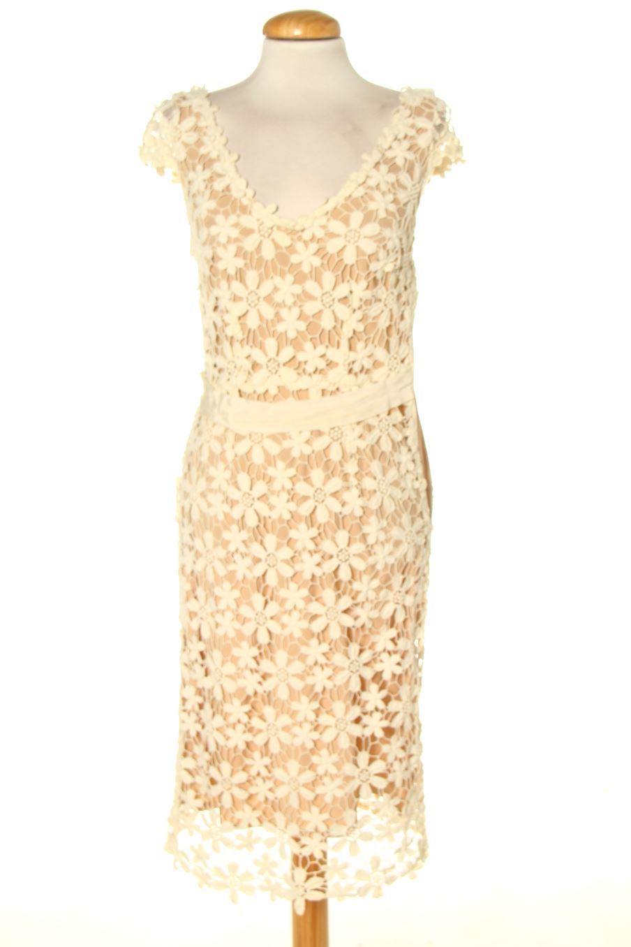 Robe Hoss Intropia de la taille 38, de couleur beige