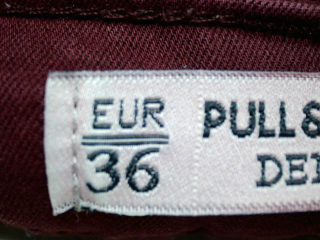 Vaqueros de Pull & Bear de la talla 36, de color burdeos de ropa vaquera