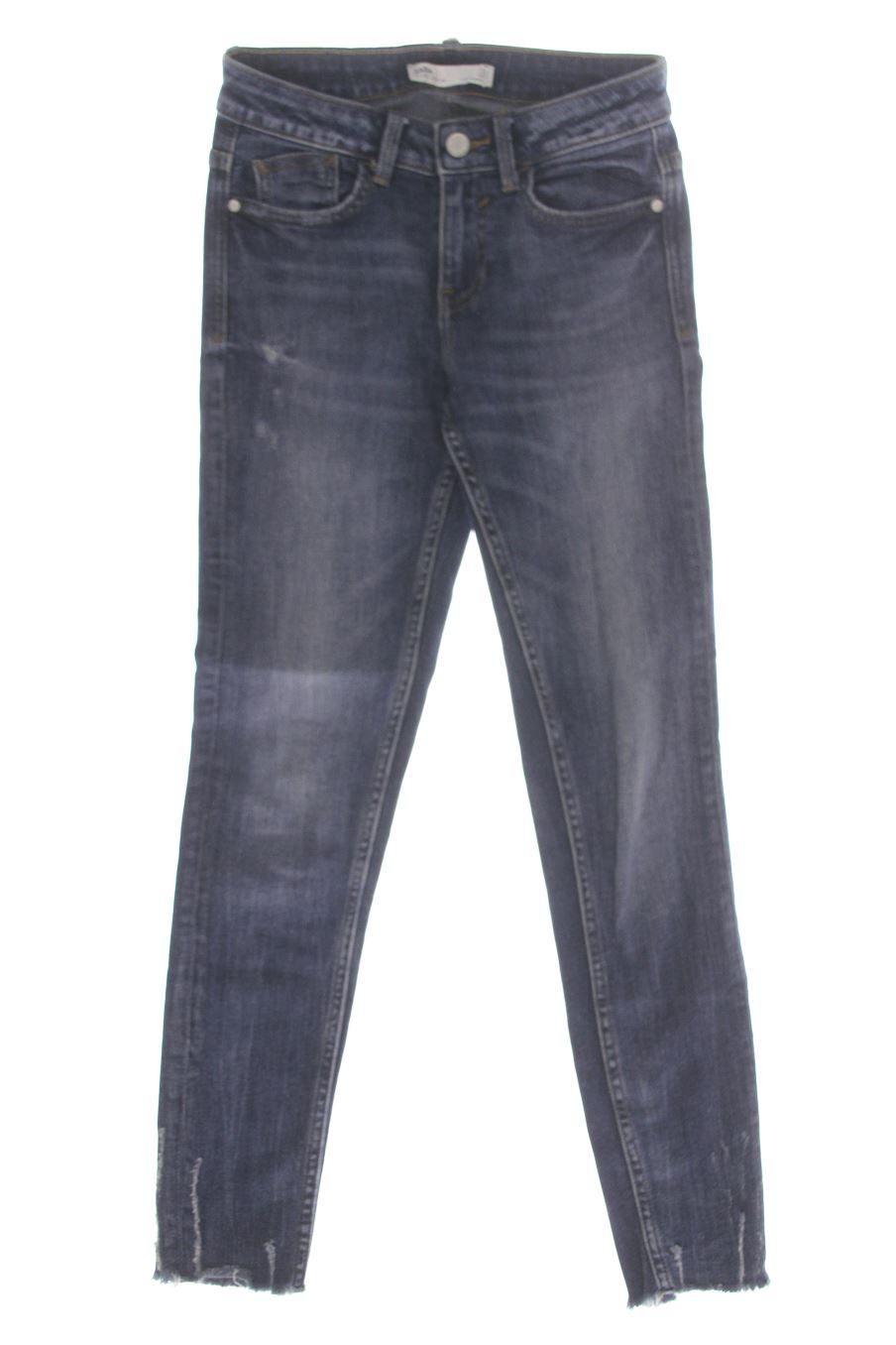 Vaquero de Zara de la talla 34, de color azul de ropa vaquera