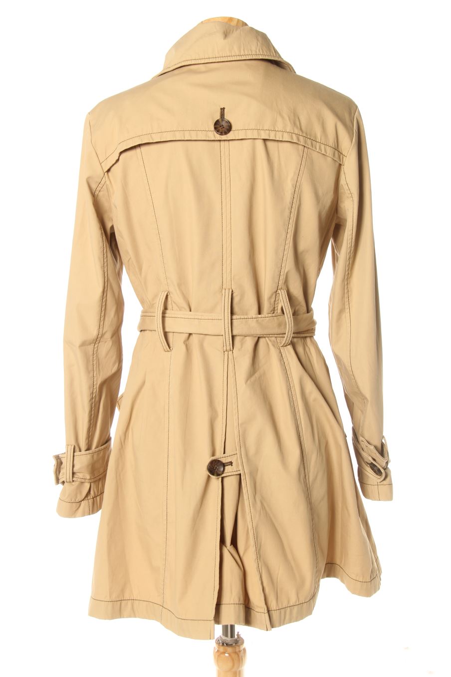 Gabardina de Yera de la talla 42, de color marrón