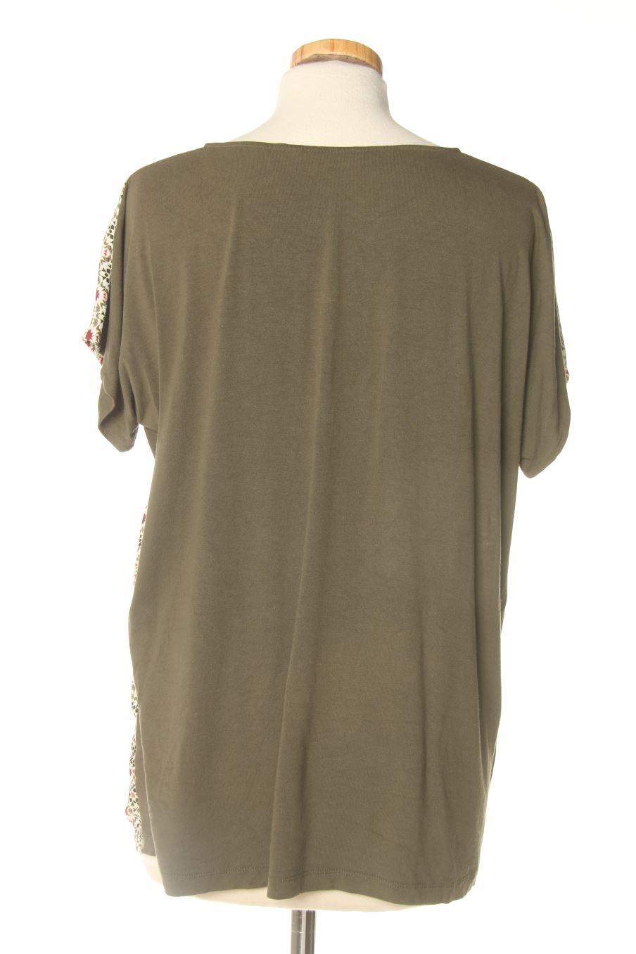 Blouse à manches courtes Yera de la taille M, de couleur imprimés