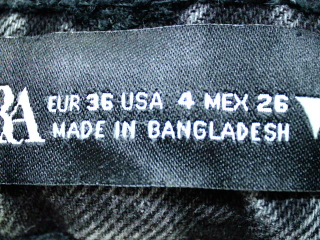Vaqueros de Zara de la talla 36, de color negro de ropa vaquera