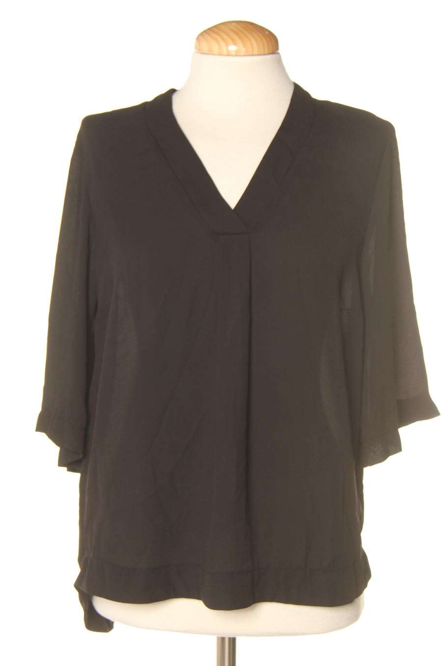 Blouse à manches courtes Gina Tricot de la taille S, de couleur noir