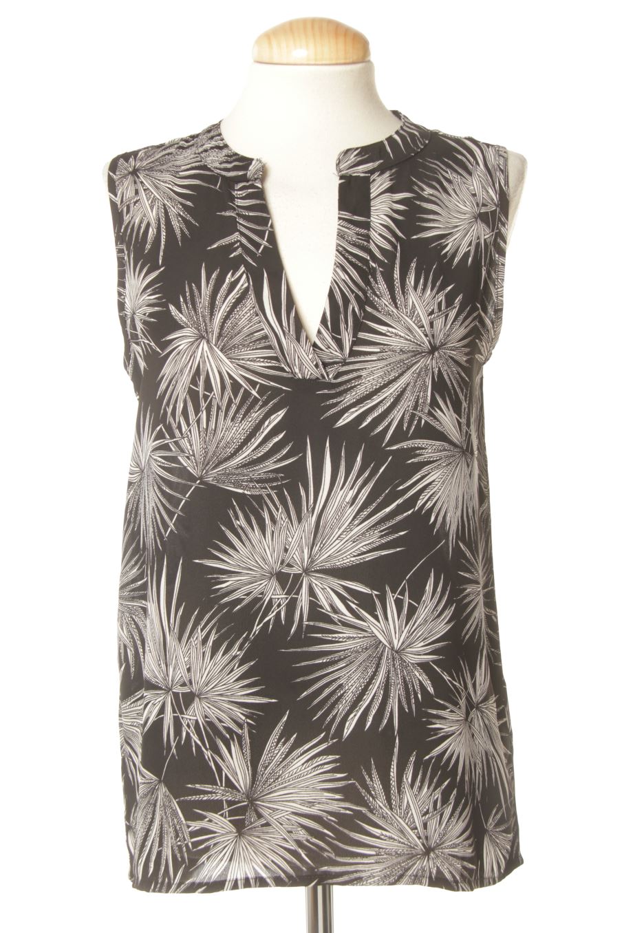 Top Amisu de la taille XS, de couleur noir