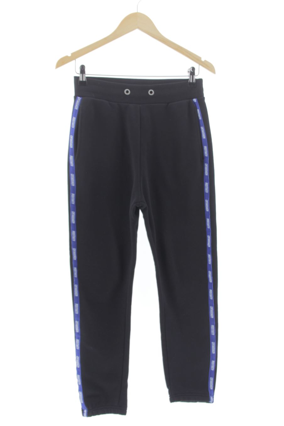 Pantaloni sportivi de Bershka de la talla XS de color nero