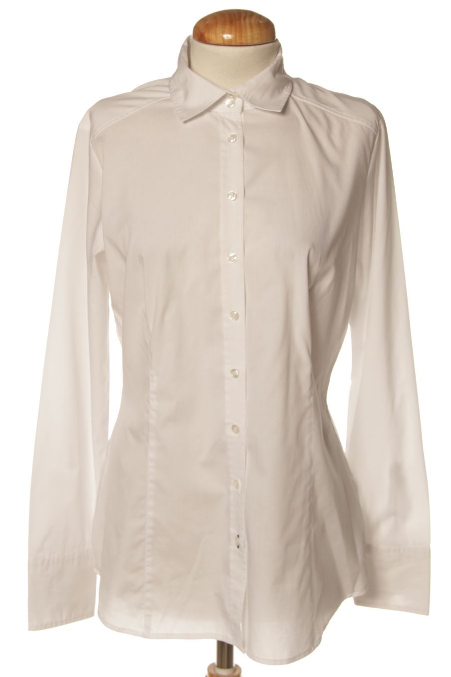 Chemise eterna de la taille 38, de couleur blanc