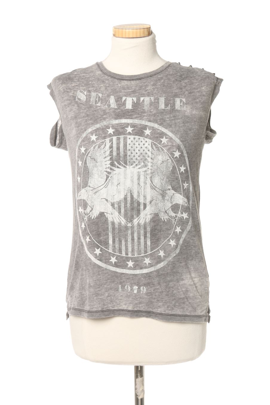 T-shirt Pull & Bear de la taille S, de couleur gris
