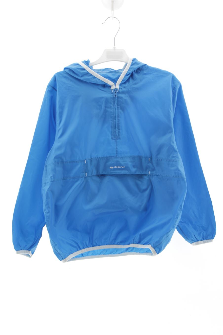 Chubasquero de Decathlon de la talla 8 años de segunda mano