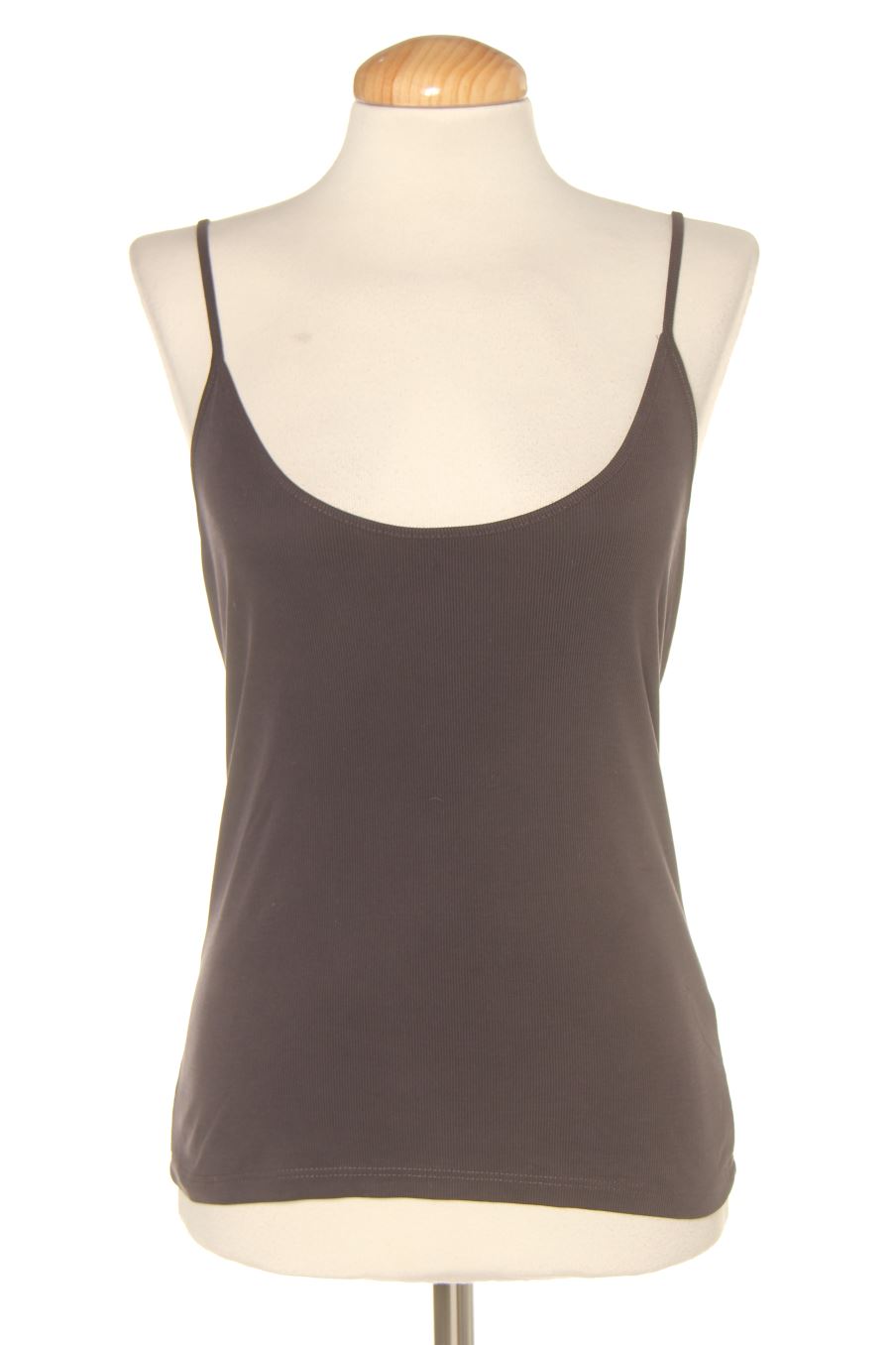 Top Zara de la taille M, de couleur bleu marine