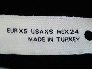 Pantalón de Zara de la talla XS, de color negro