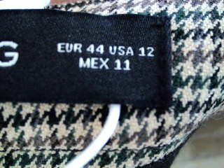 Pantalon Mango de la taille 44, de couleur carreaux