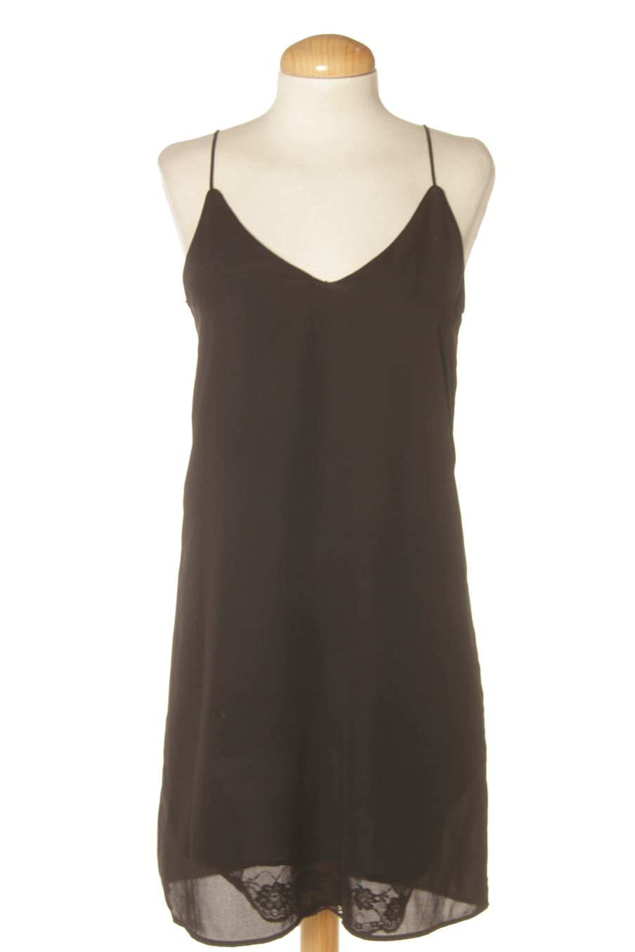 Vestido casual de Zara de la talla XS, de color negro