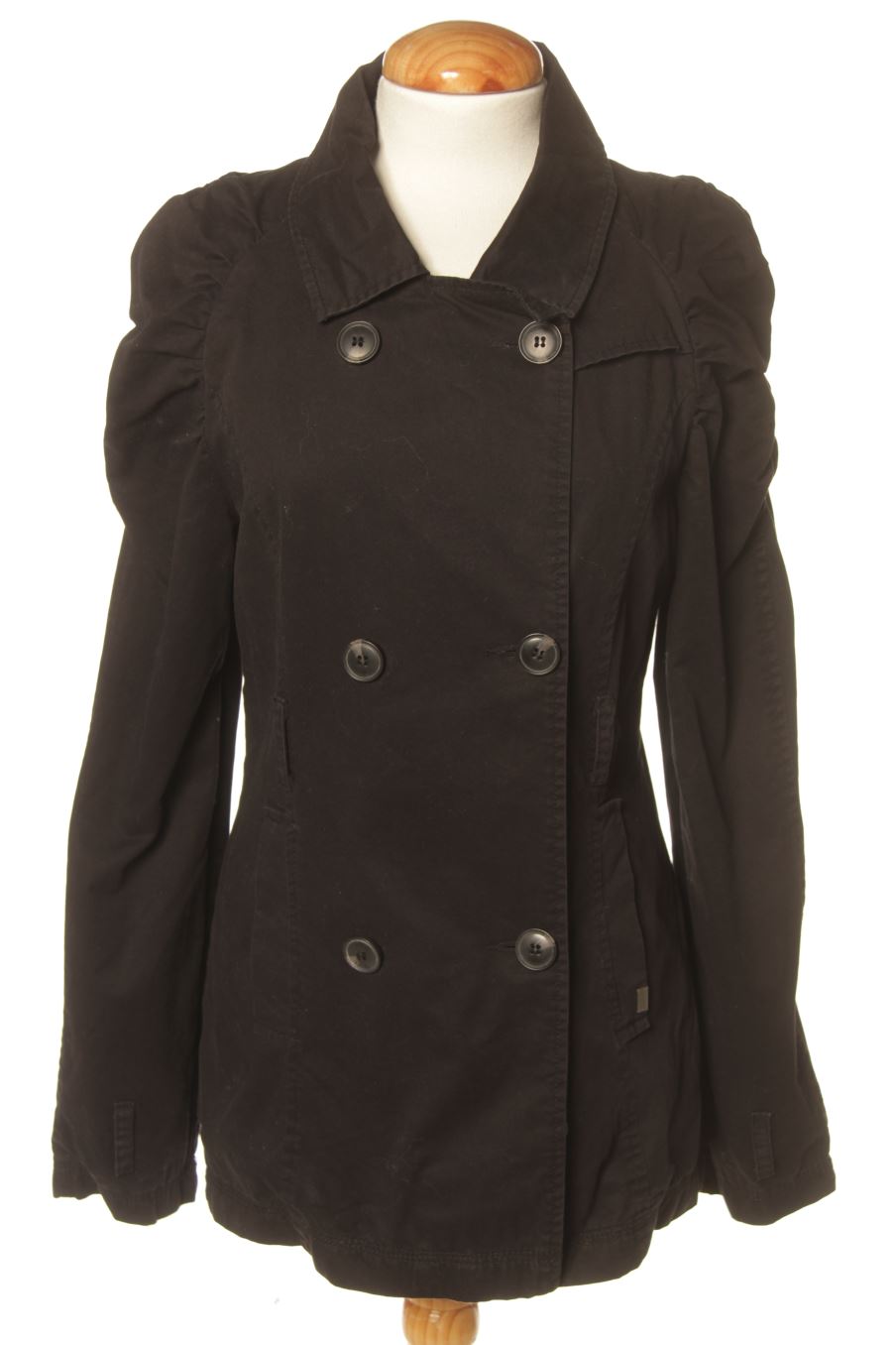 Abrigo de Only de la talla S, de color negro
