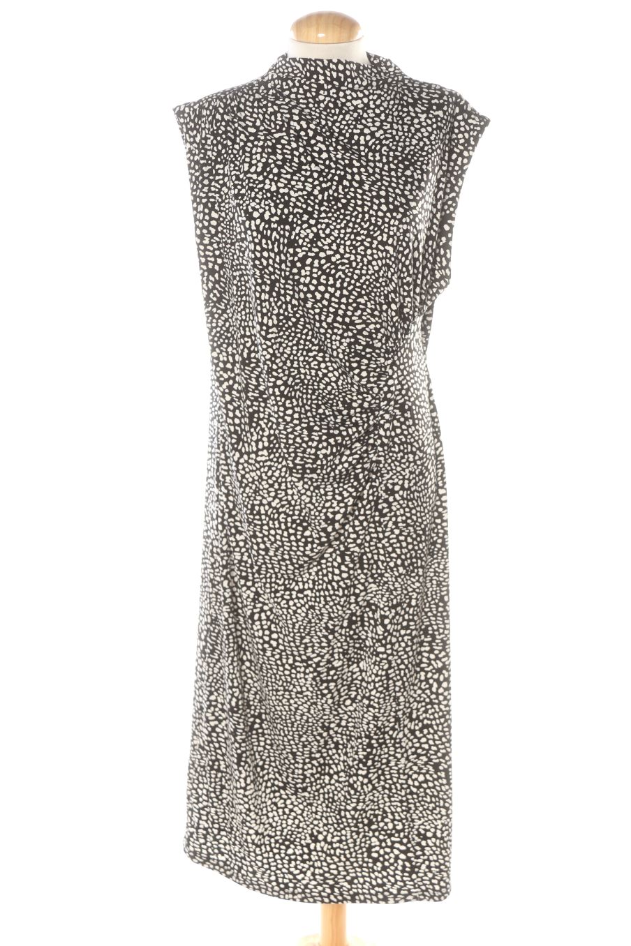 Vestido casual de H&M de la talla XL, de color estampado