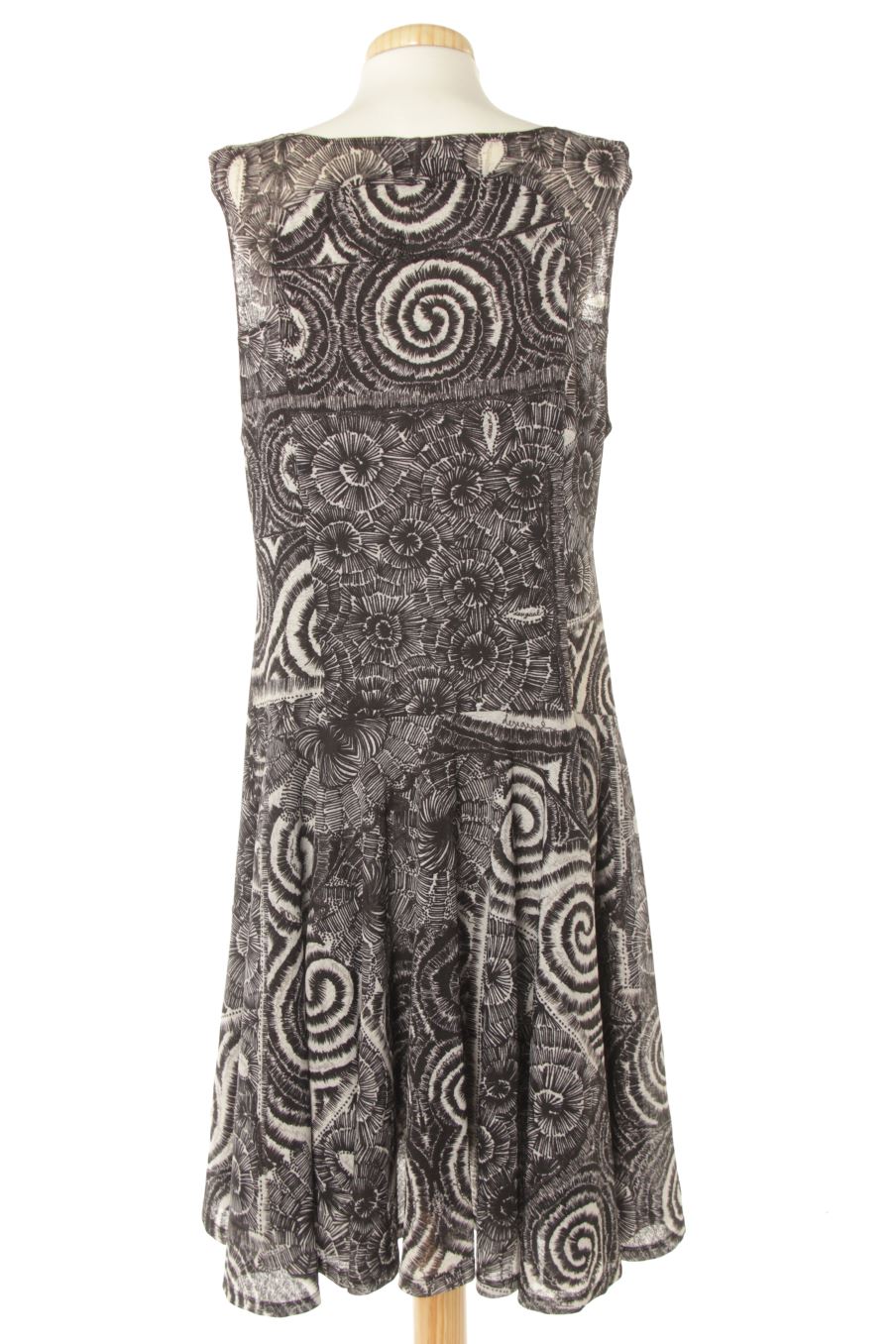 Robe casual Desigual de la taille XL, de couleur noir