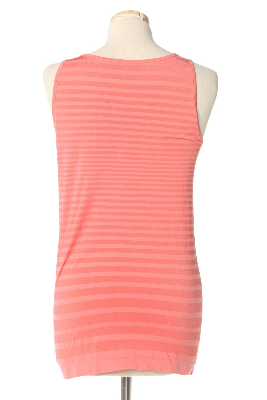 Aufwändiges Top von Tchibo Größe M, Farbe Gestreift, für