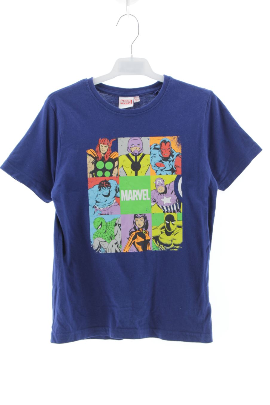 T-shirt Marvel de la taille 9 ans de seconde main