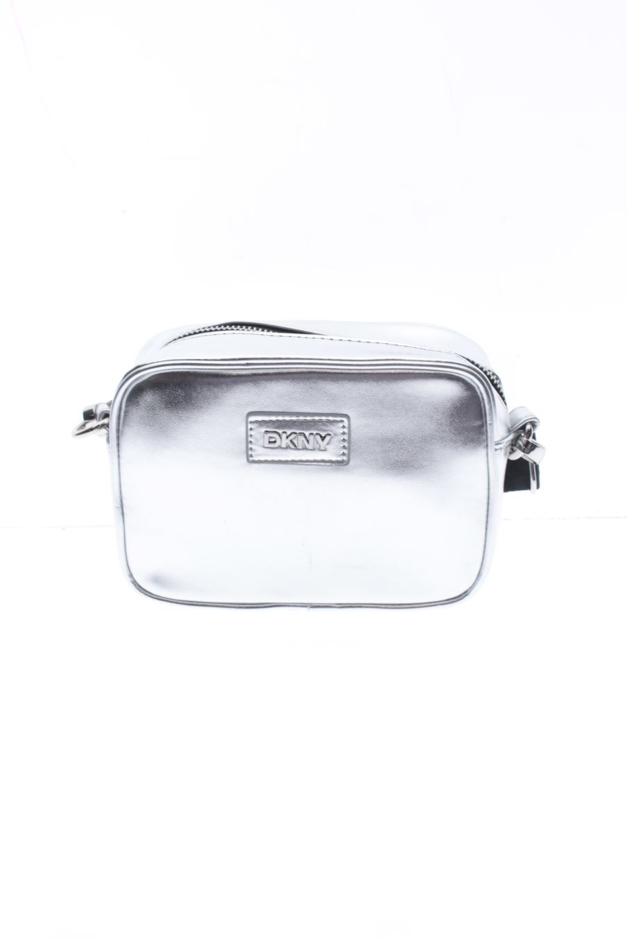 Mini Bolso Plateado de DKNY