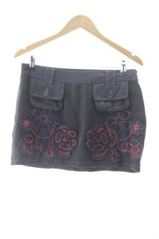 Aufwändiger Rock 40 Custo Barcelona