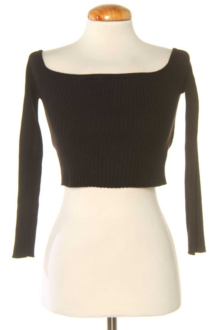 Pull Bon Bon de la taille S, de couleur noir