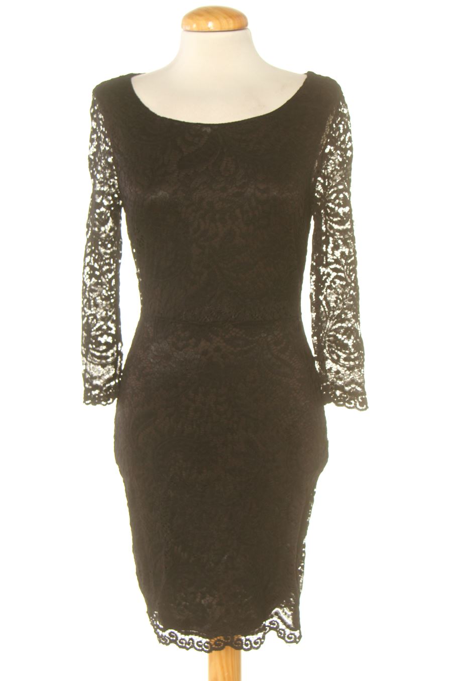 Robe casual Only de la taille 34, de couleur noir