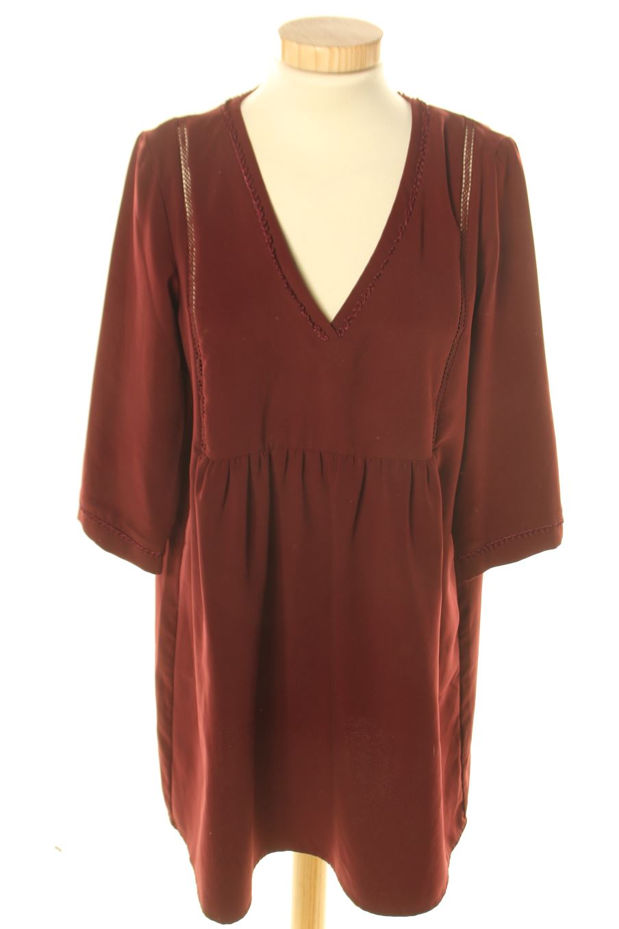Robe casual Grace&Mila de la taille S, de couleur bordeaux
