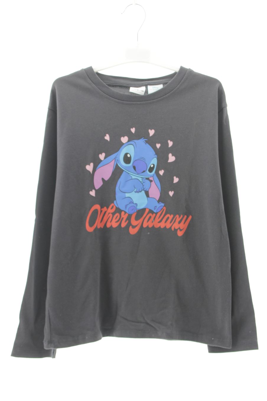 Sweatshirt Disney (ZARA) de la taille 11 ans de seconde main