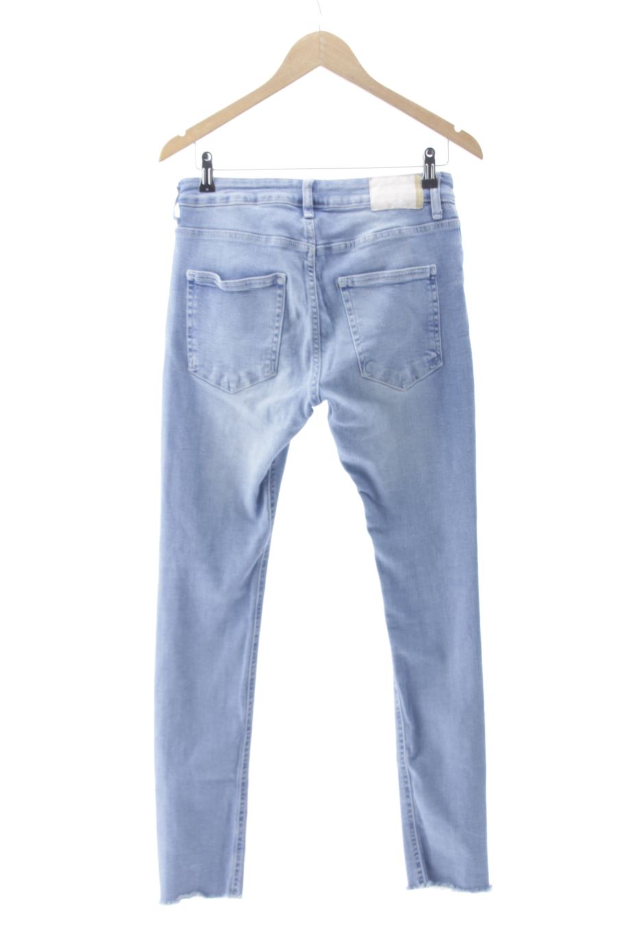 Vaquero de Bershka de la talla 36
