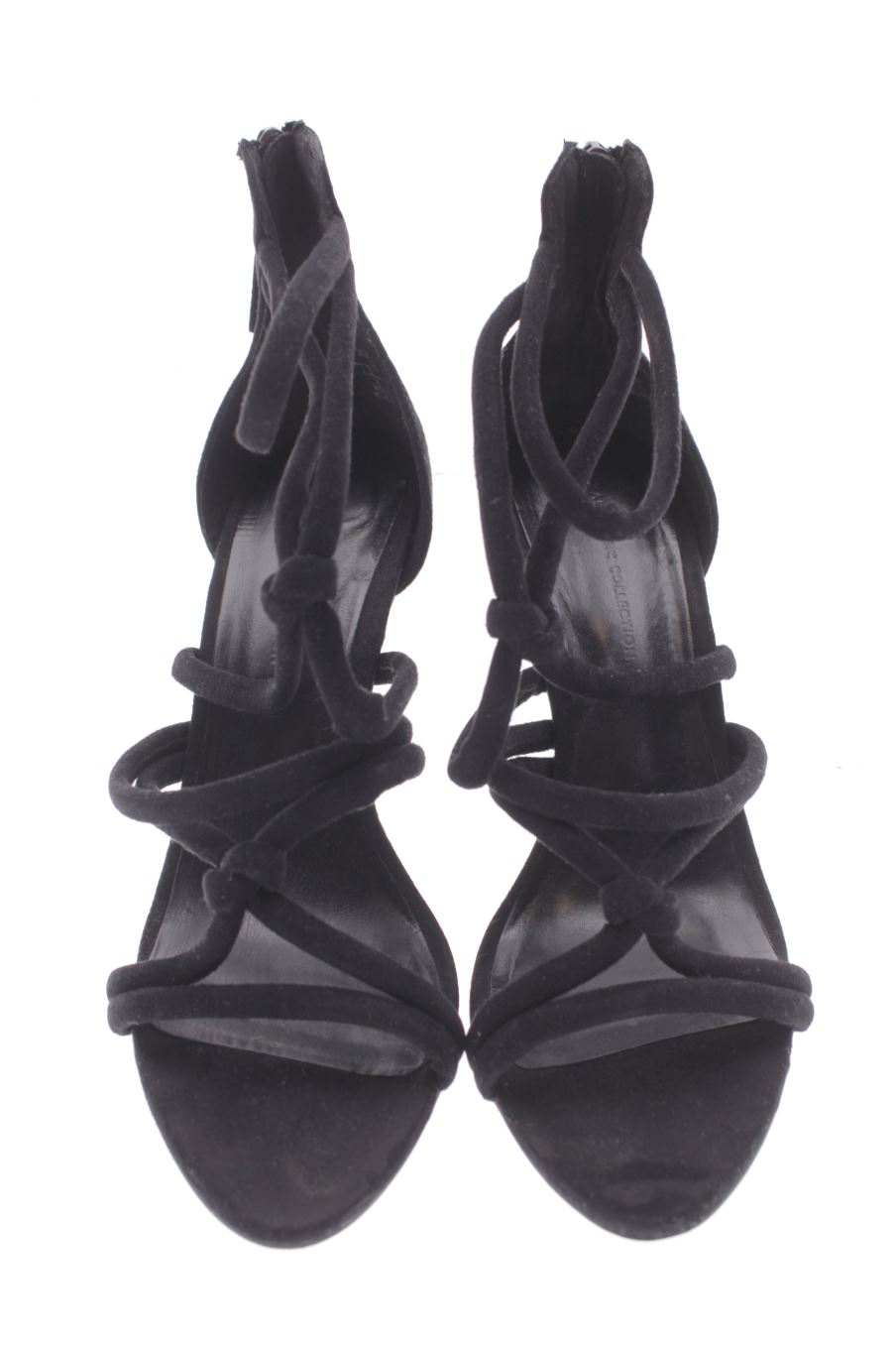Sandalias tacon de Zara de la talla 38, de color negro de