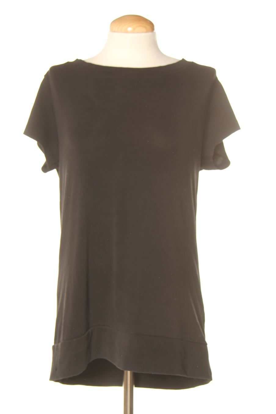 Camiseta de H M de la talla 48 de color negro