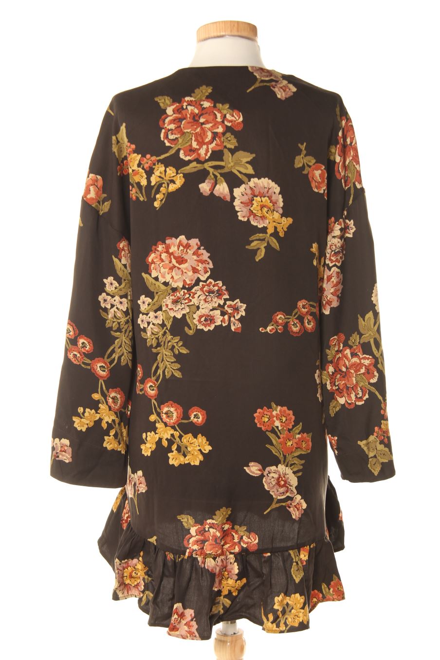 Kimonos de Zara de la talla XS, de color flores