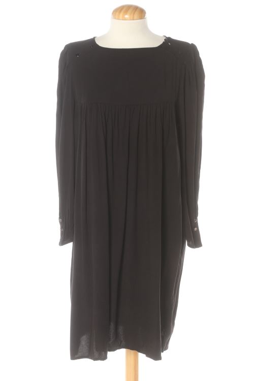 Einfaches Kleid